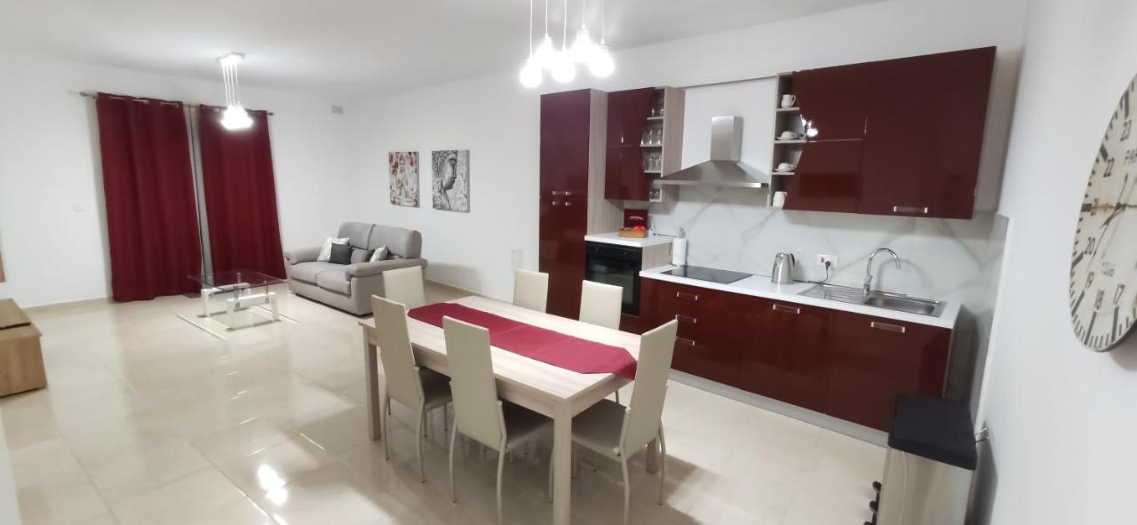 Searenity Apartment Marsaxlokk Exterior photo